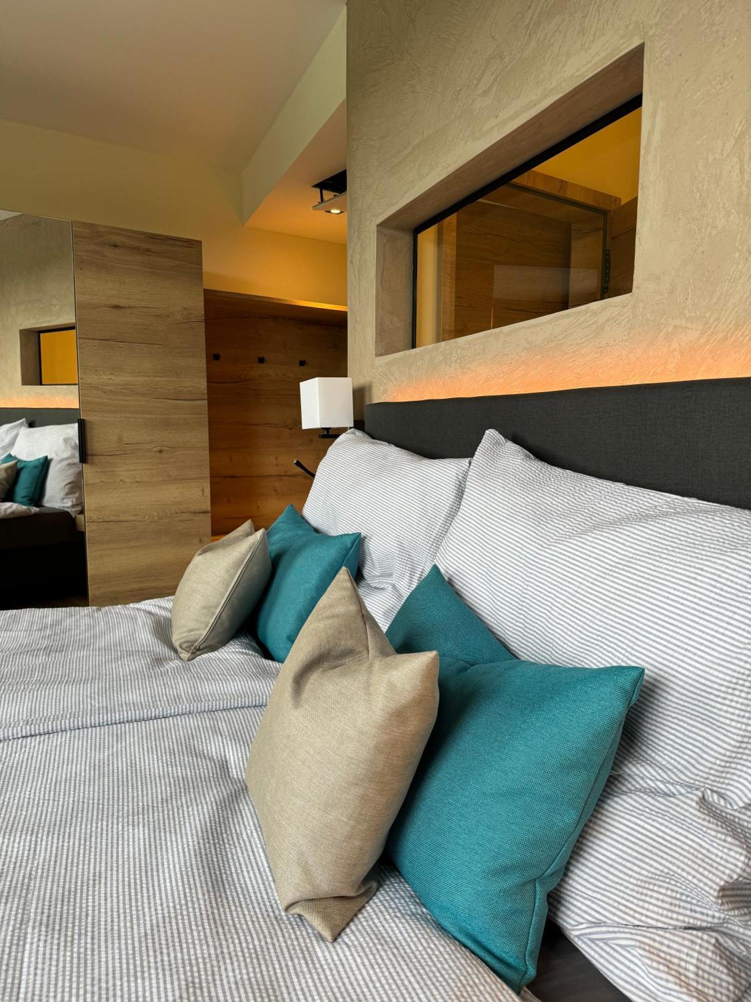 Veenland Hotel Haren Ngoại thất bức ảnh