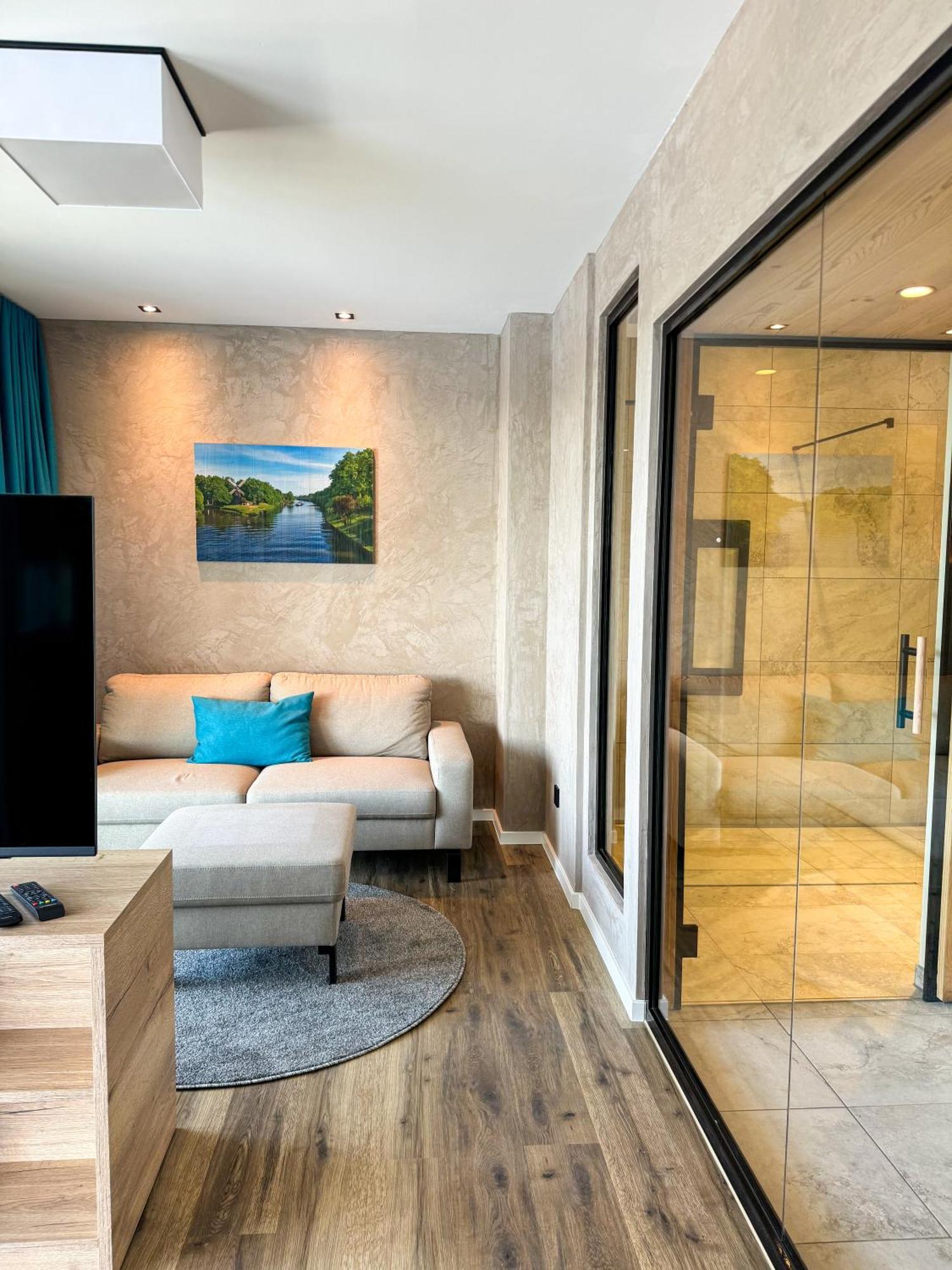 Veenland Hotel Haren Ngoại thất bức ảnh